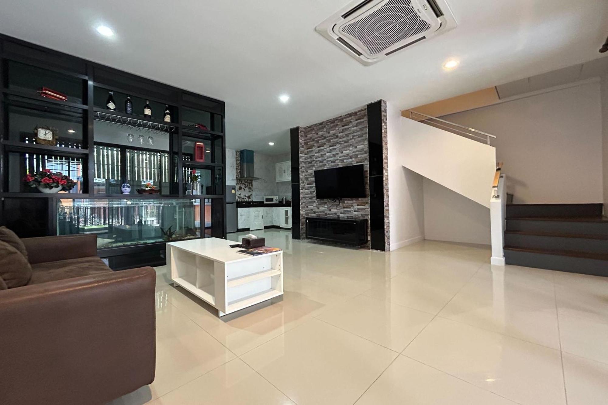 Nice Villa Resort Hat Yai Songkhla Exteriör bild